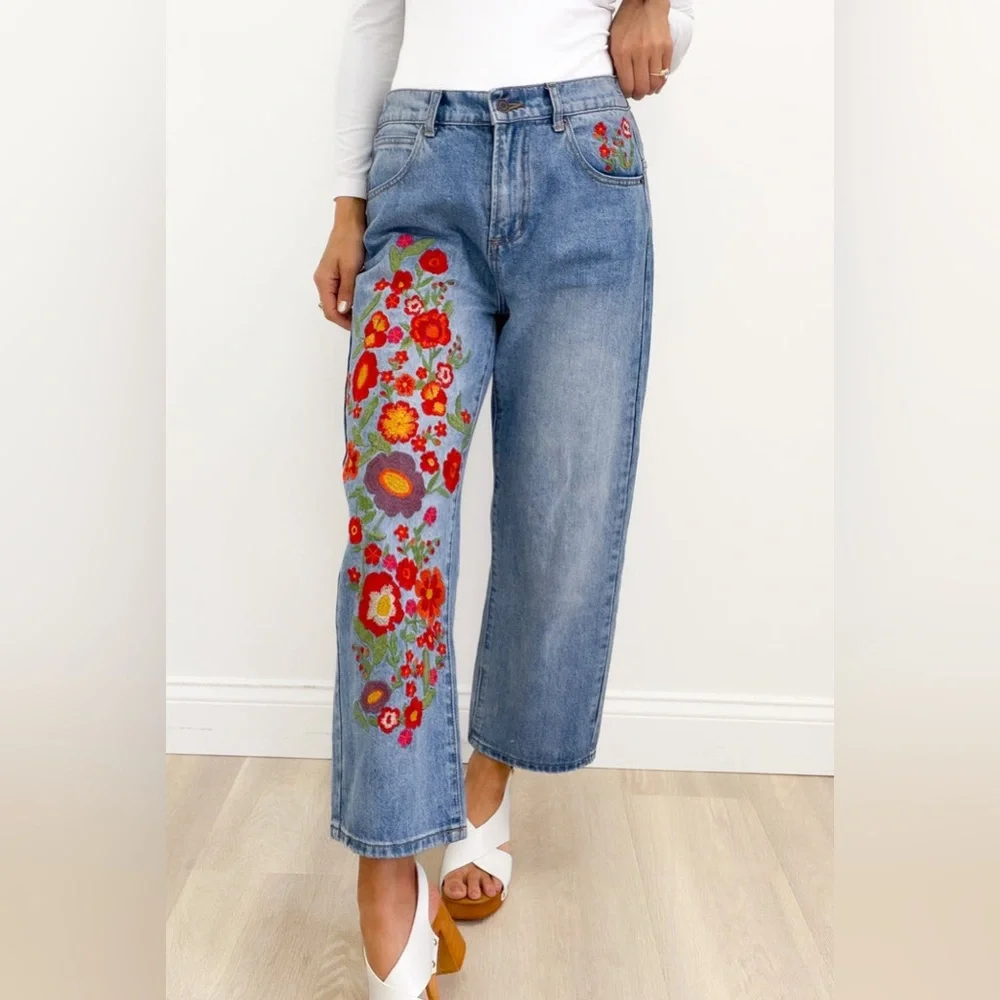 Bar by Alexa Rae Wildflower Floral Embroidered Jeans NWT - Picture 15 of 16